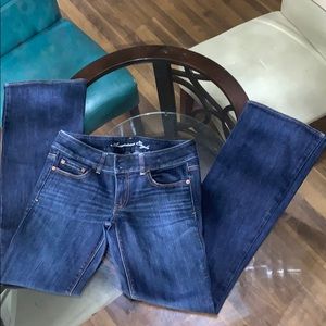 Women’s American Eagle dark jeans size 8L